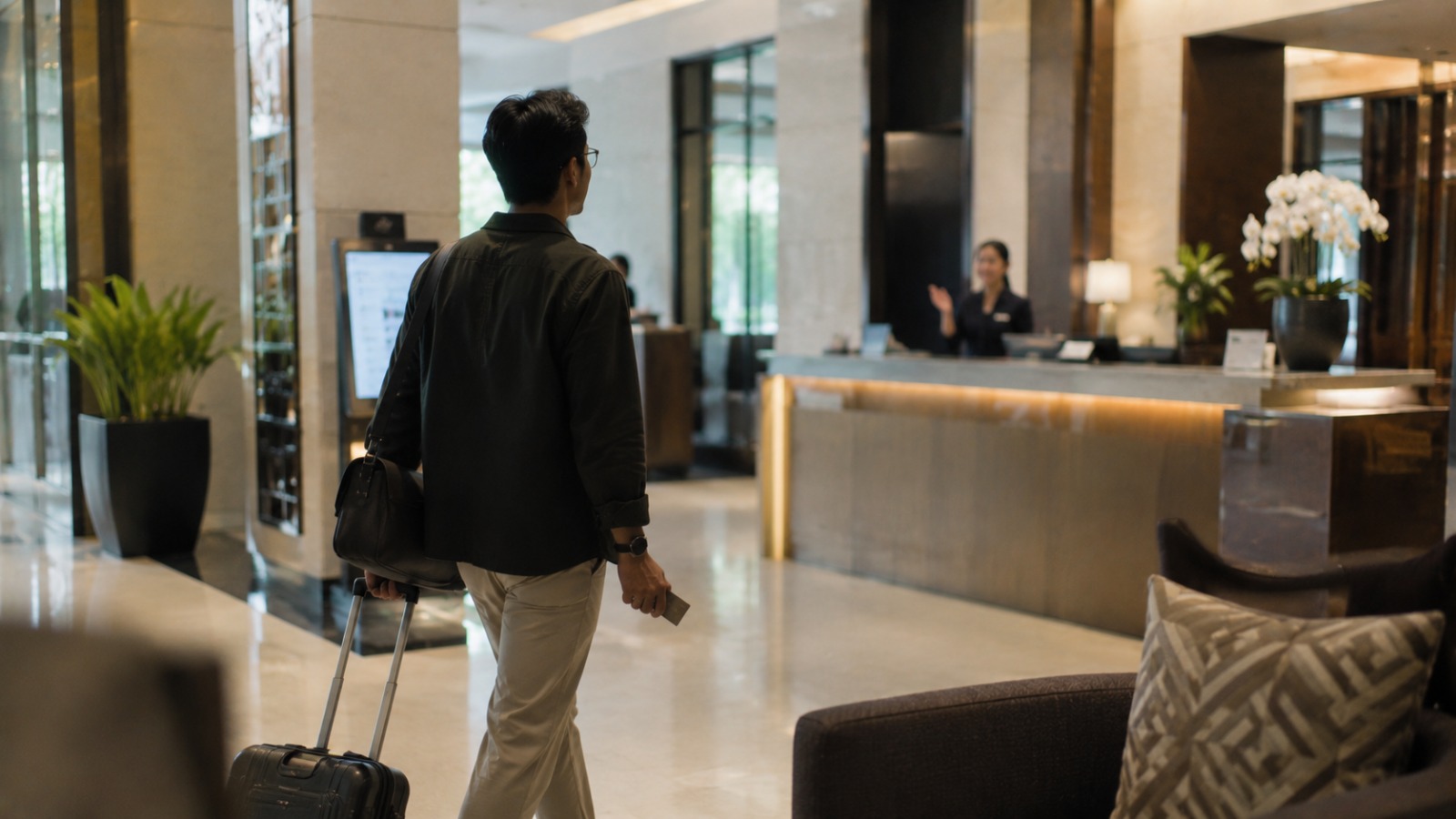 REPEAT GUEST DETECTION HOTEL